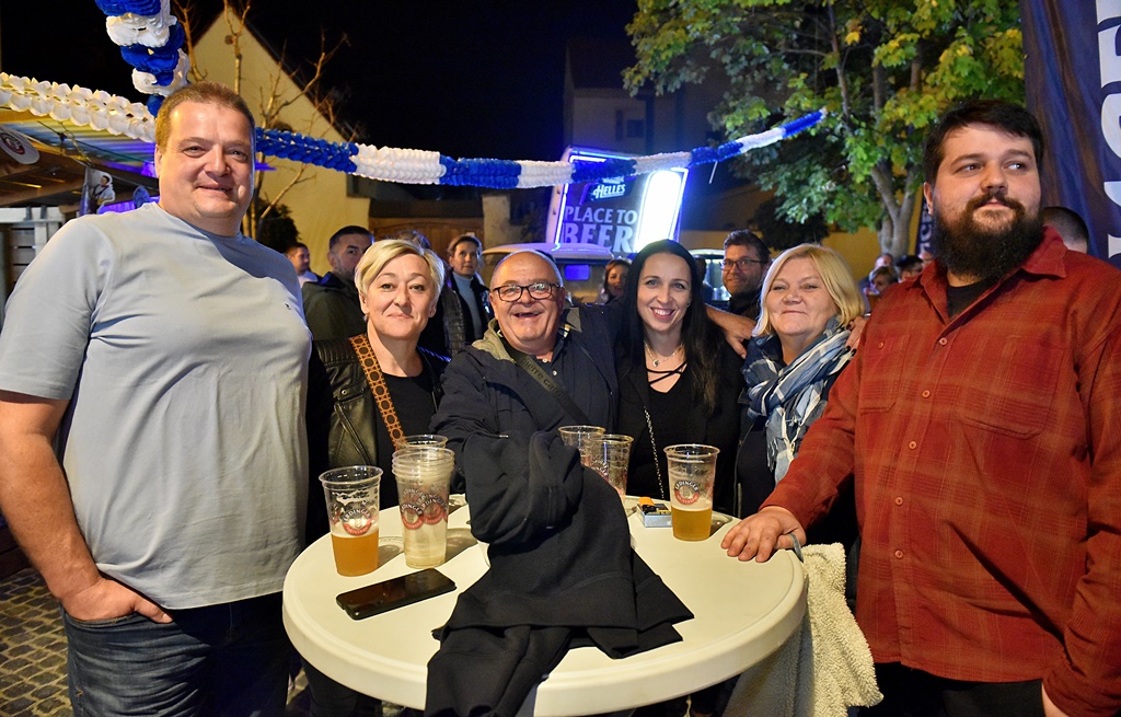 Image 5863423 (auto)