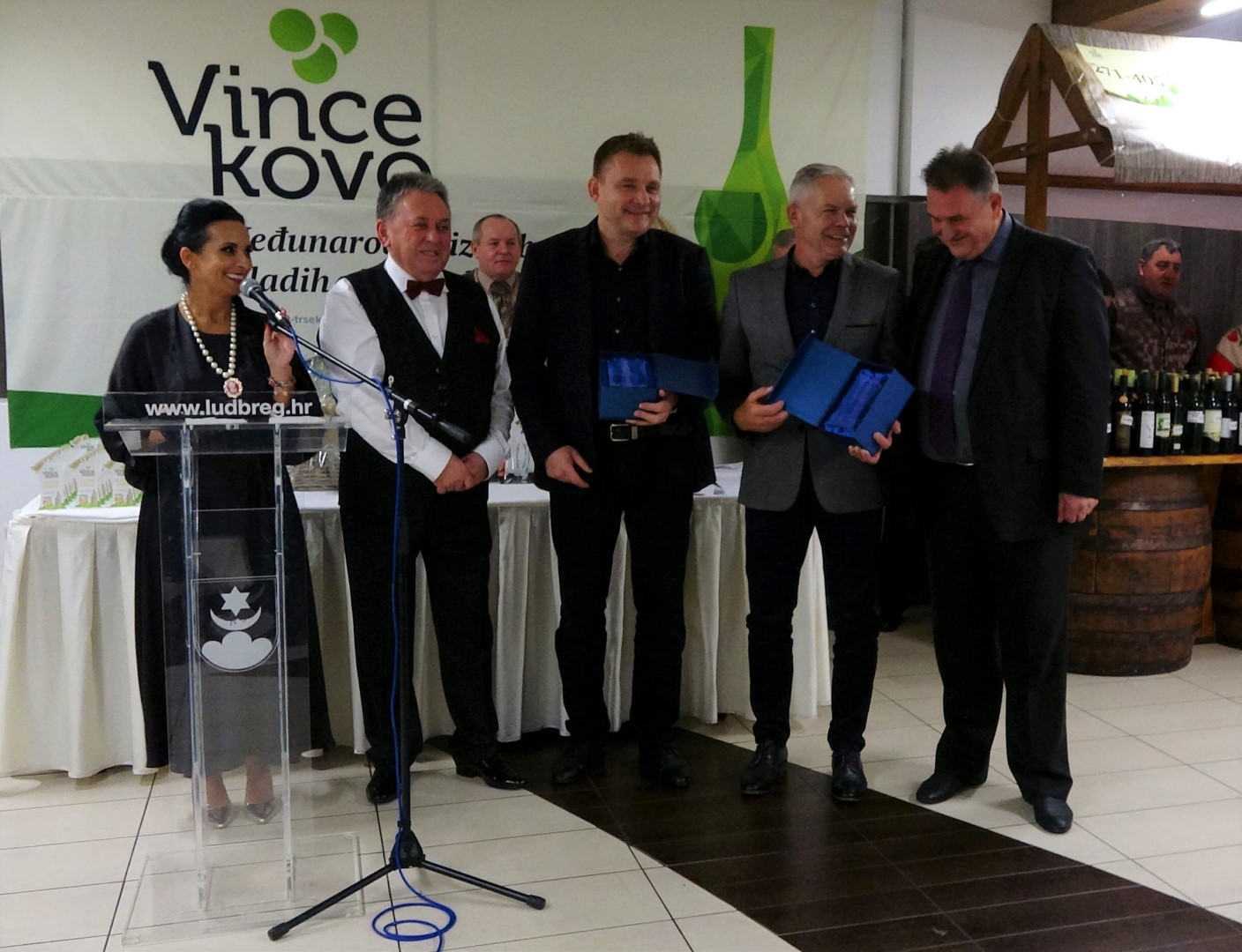 Image 4076799 (auto)