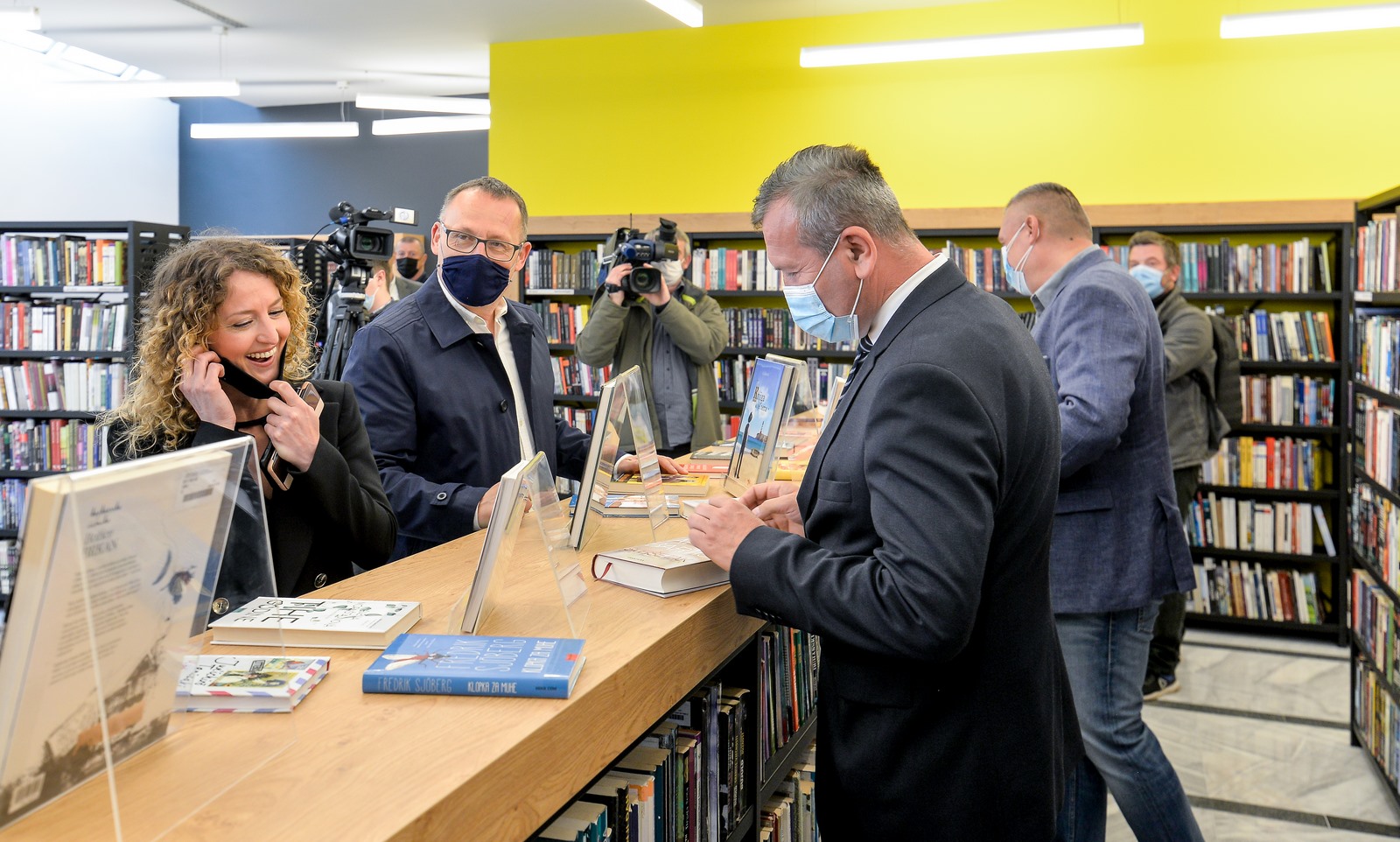 Gradska knjižnica i čitaonica, Varteksova robna kuća, otvorenje 26.4.2021, knjižnica