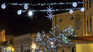Povodom otvorenja Adventa u Varaždinu upaljeno tisuće lampica