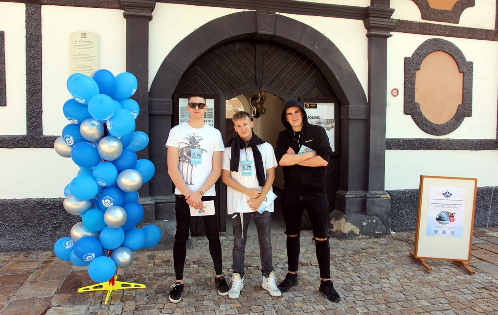 Prva privatna gimnazija s pravom javnosti