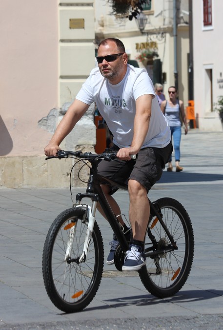 Image 5421262 (auto)