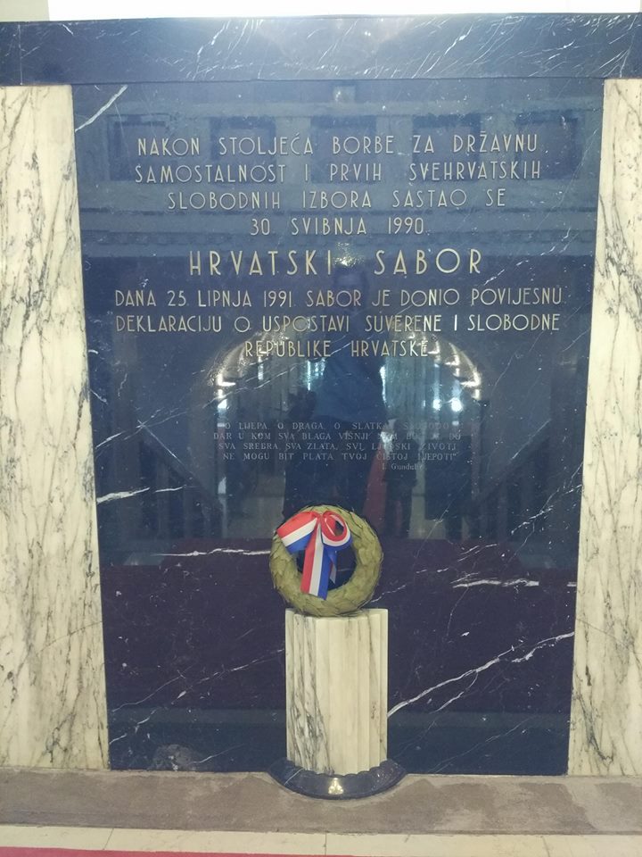 3072902216574900442997495709057