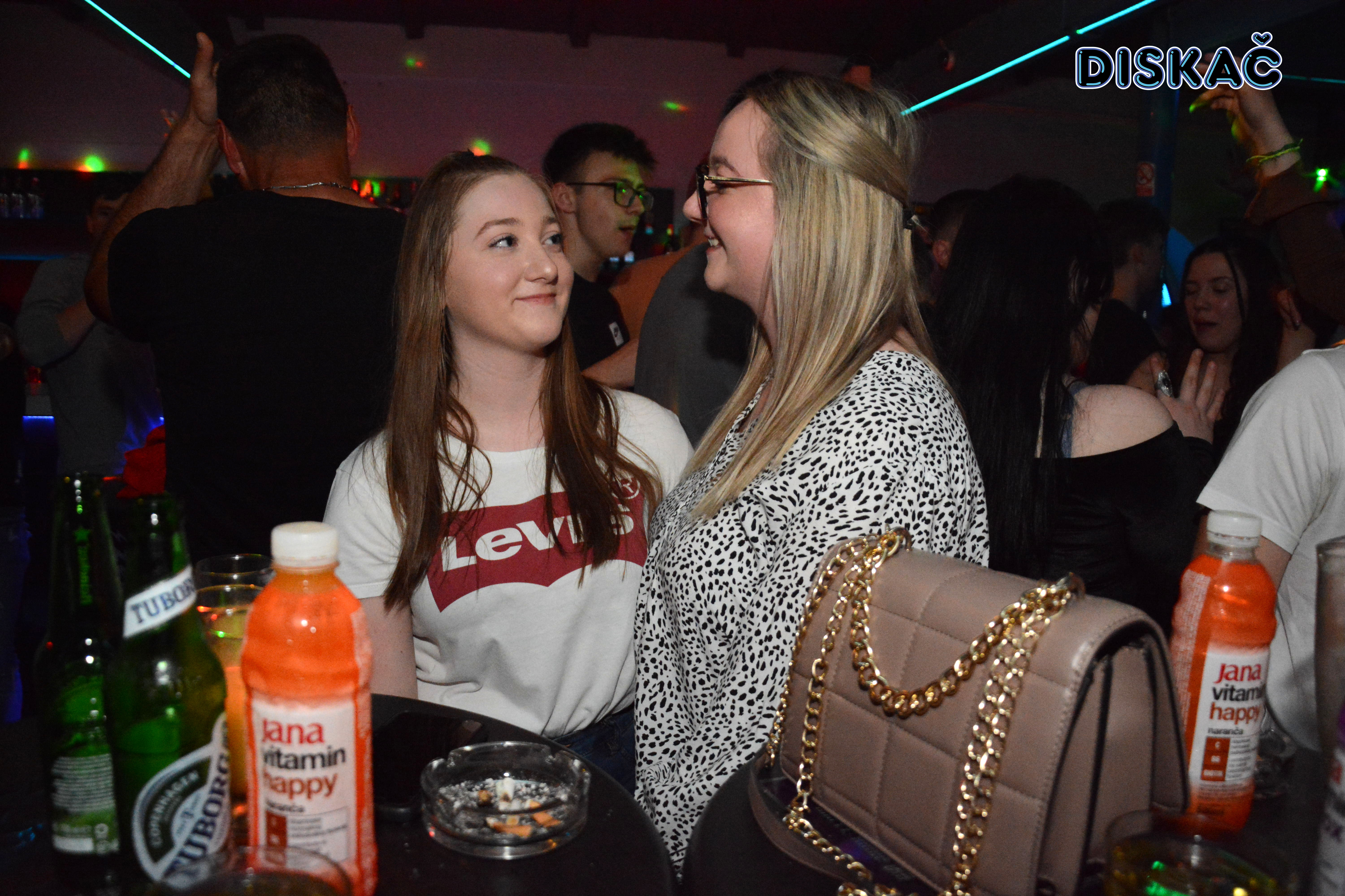 Diskac_Studentski Mega Party_Shooters_Boat_Party