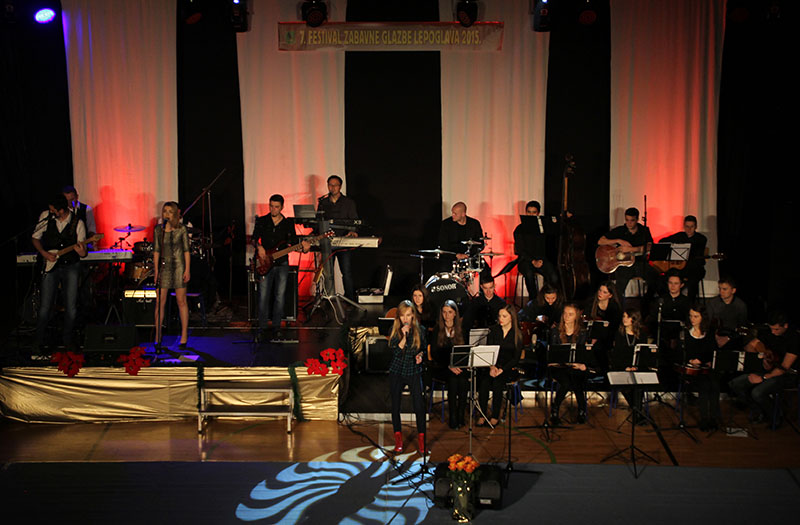 festivalzabavneglazbe09891637