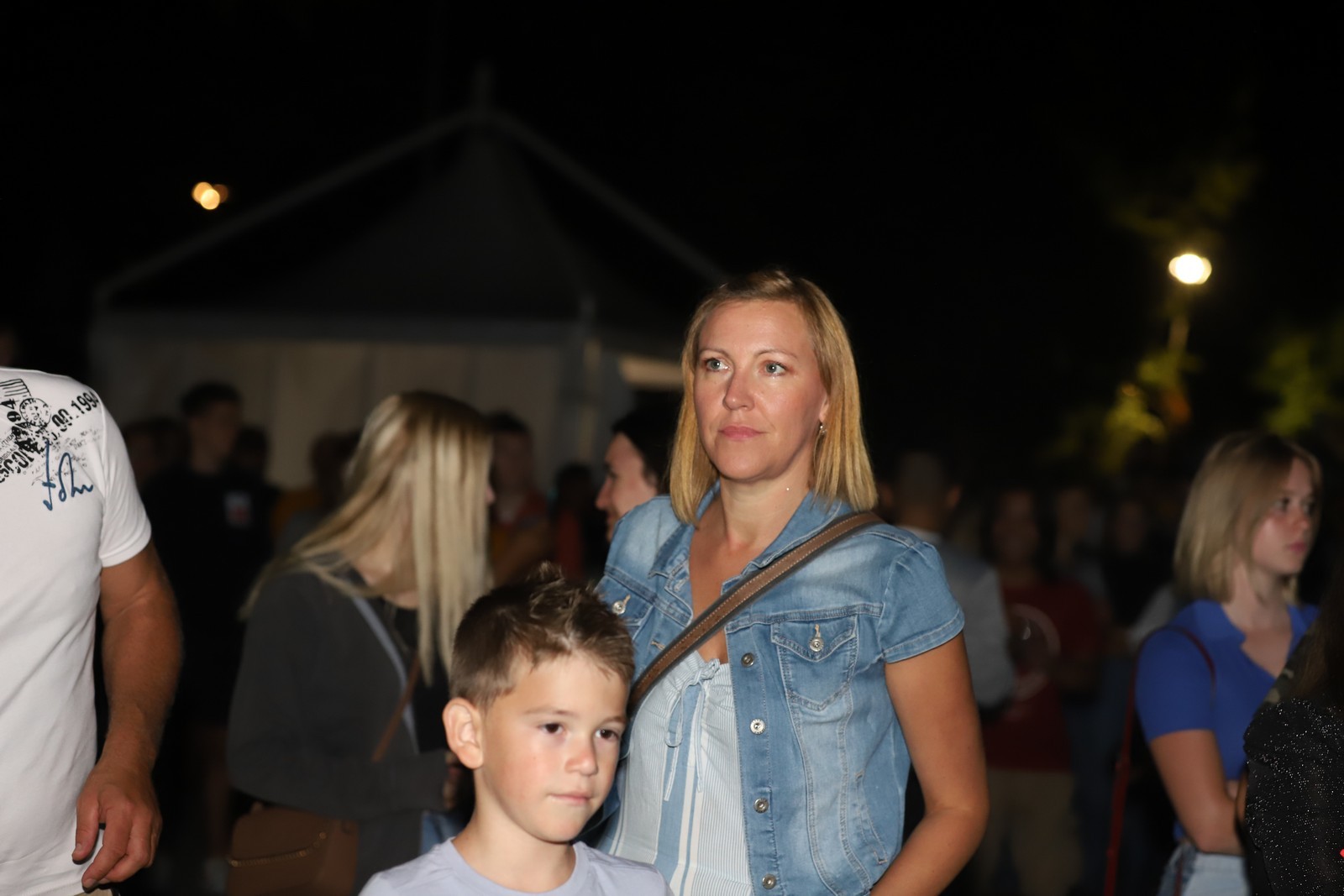 Mladi glazbenik i kantautor Matija Cvek raznježio i oduševio publiku u Čakovcu