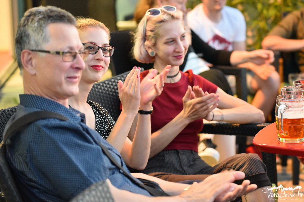 Image 4532212 (auto)