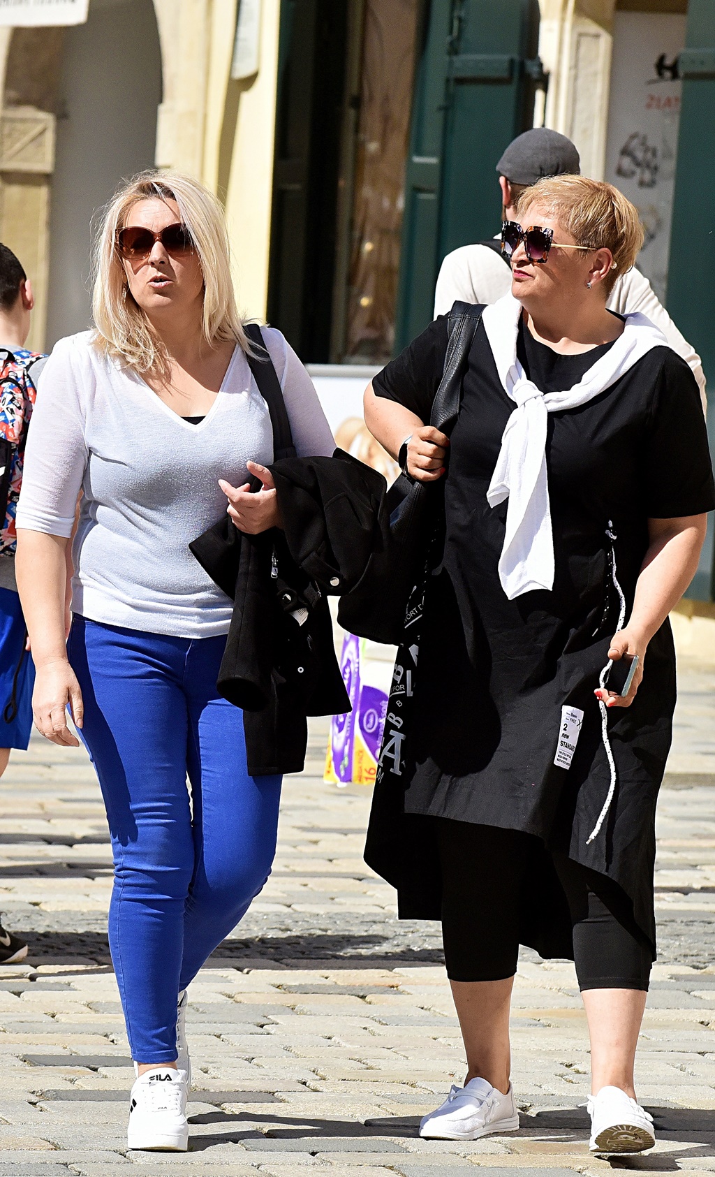 Image 6007811 (auto)