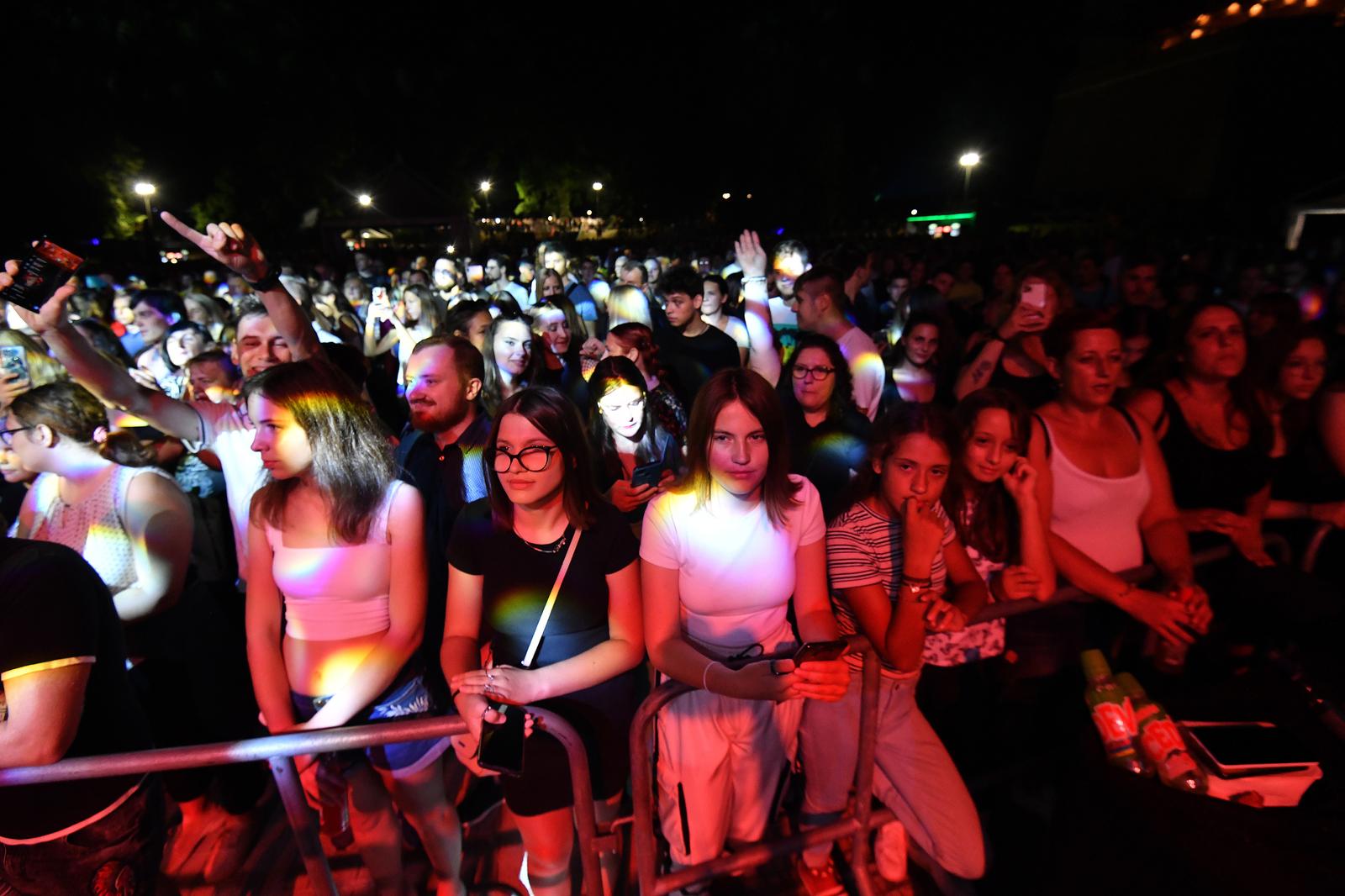 Image 5435980 (auto)