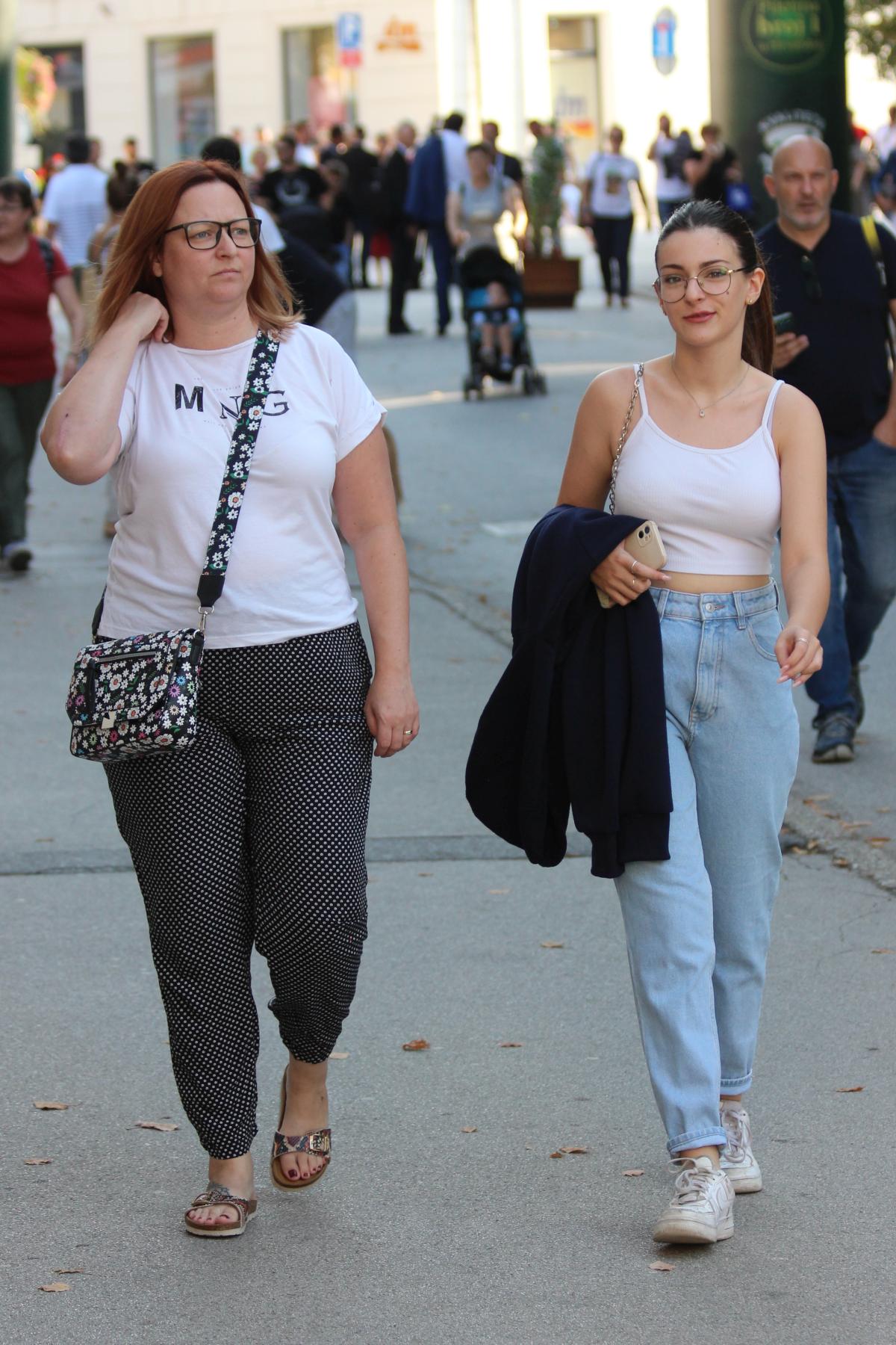 Image 5454212 (auto)