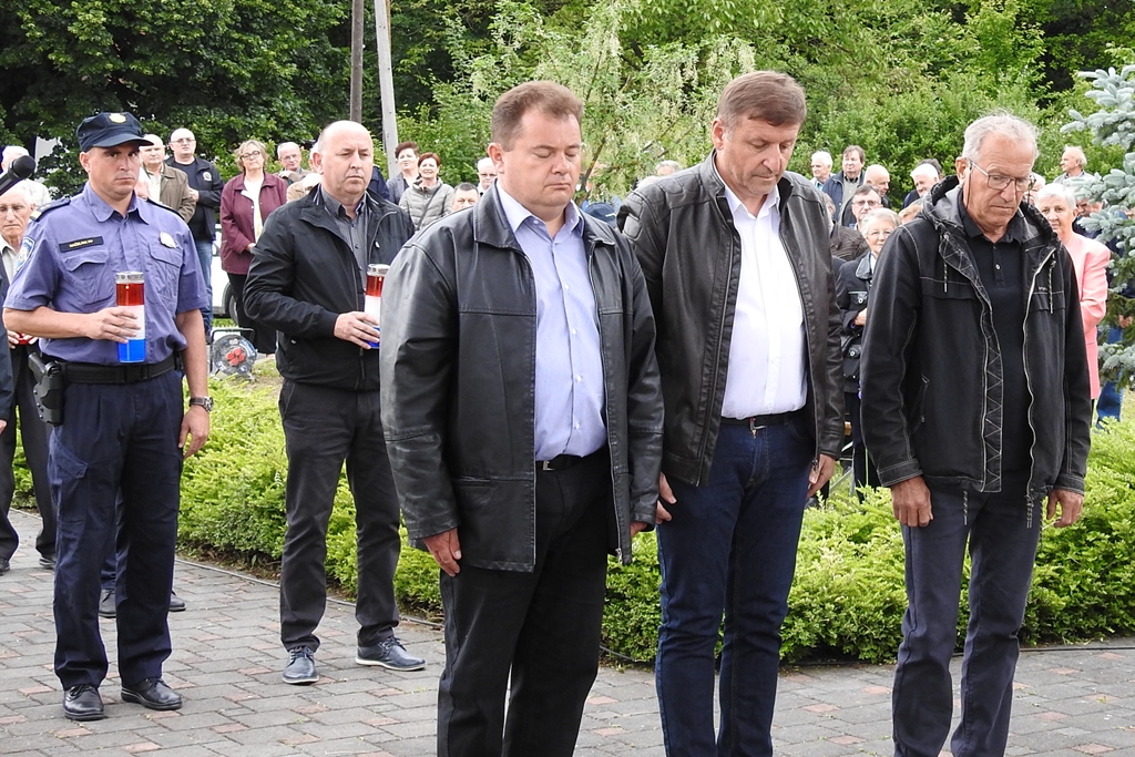 Image 4499614 (auto)