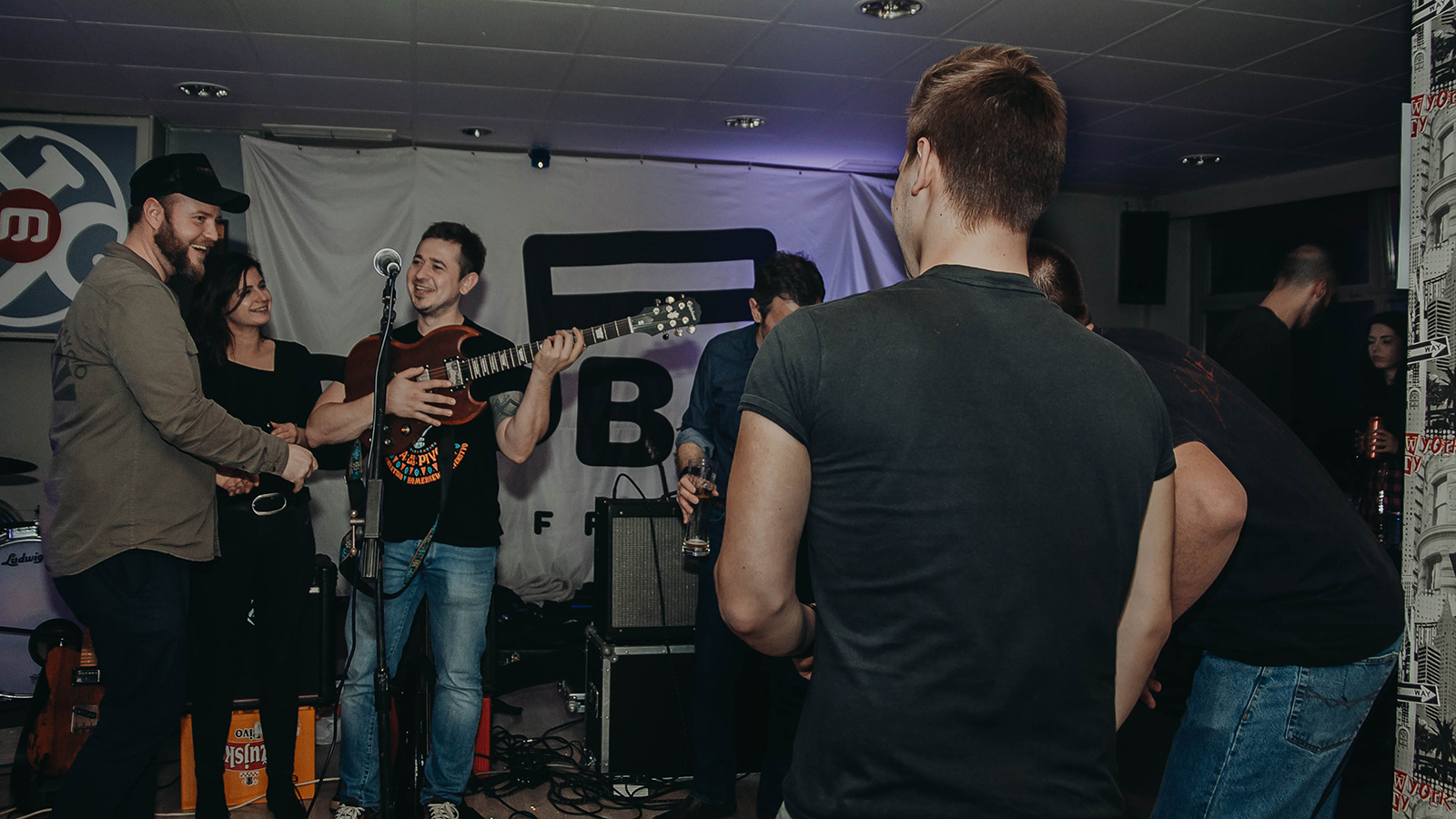 Scena ‘Sloboda’: Thee Melomen i B.C. Five