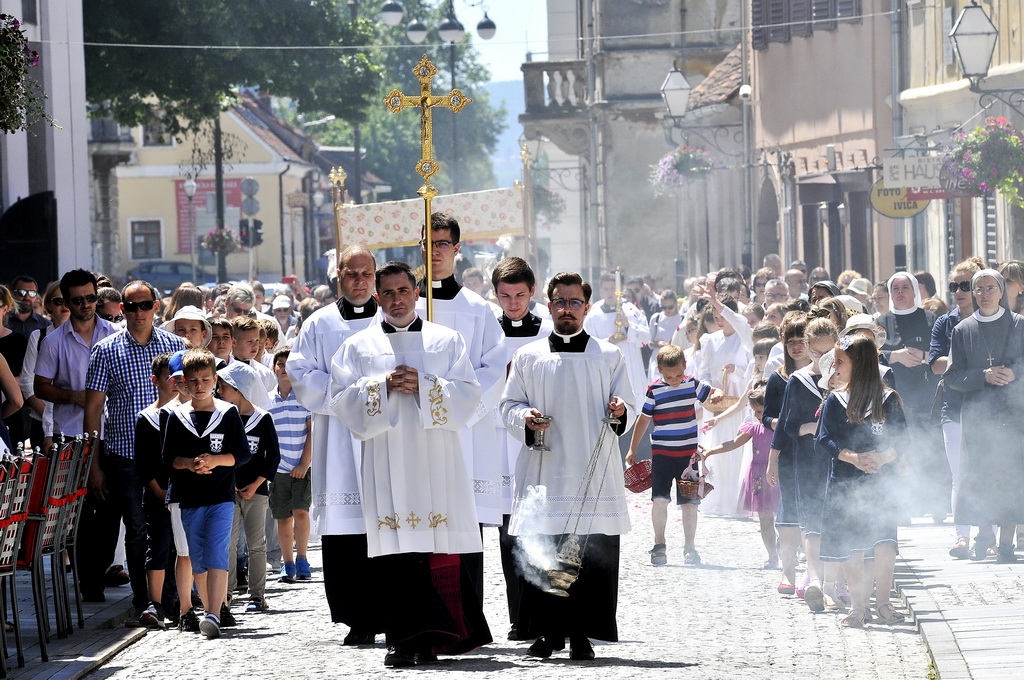 Tijelovo – procesija Tijelovo – procesija