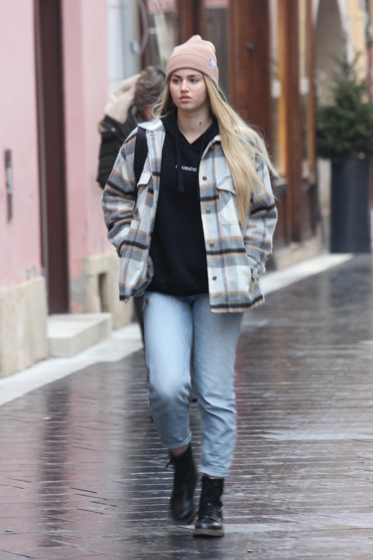 Image 5546825 (auto)