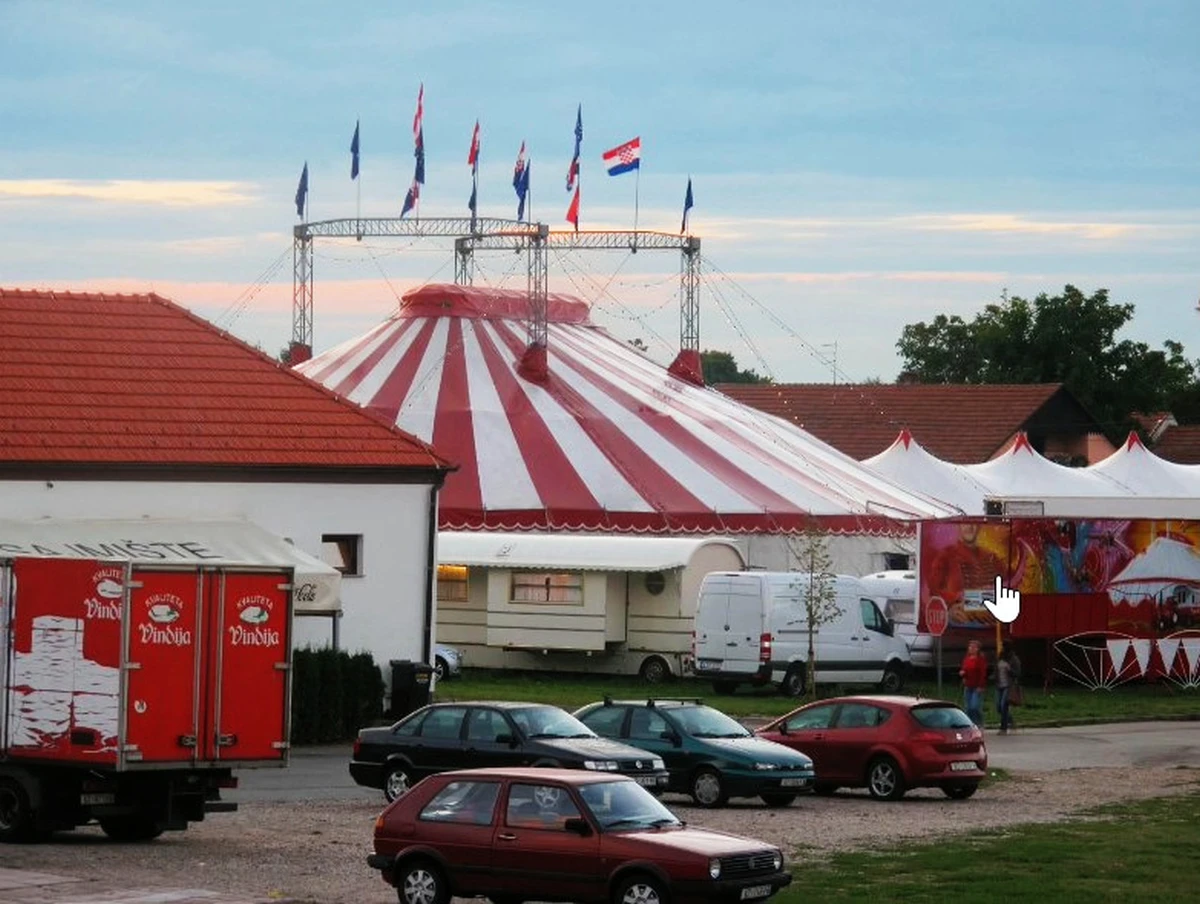 banfica – cirkus stare slike – privatna arhiva (40)
