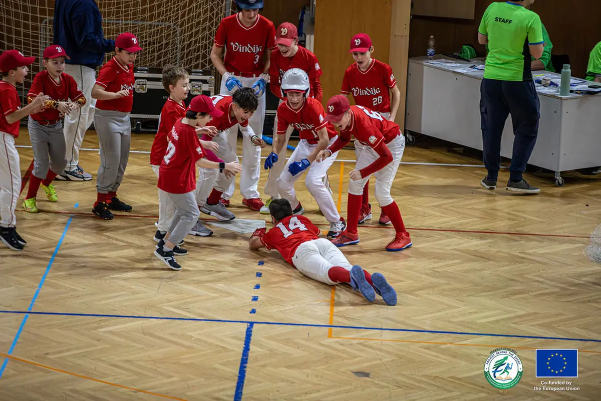 baseball klub vindija dvoransko lju 06