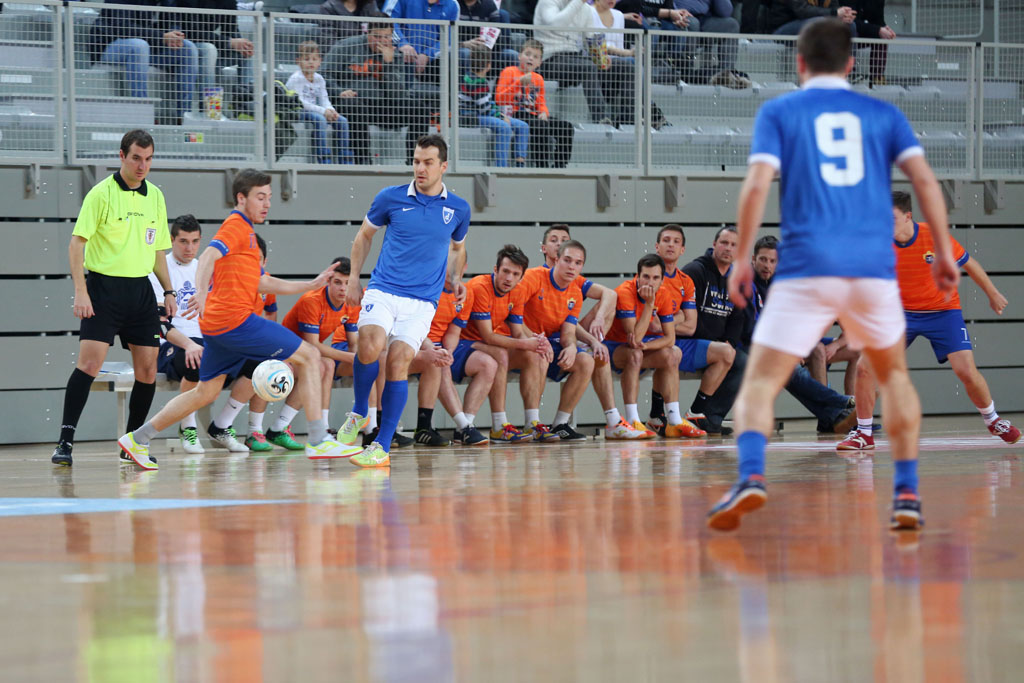 futsalvarteksdinamo5505144