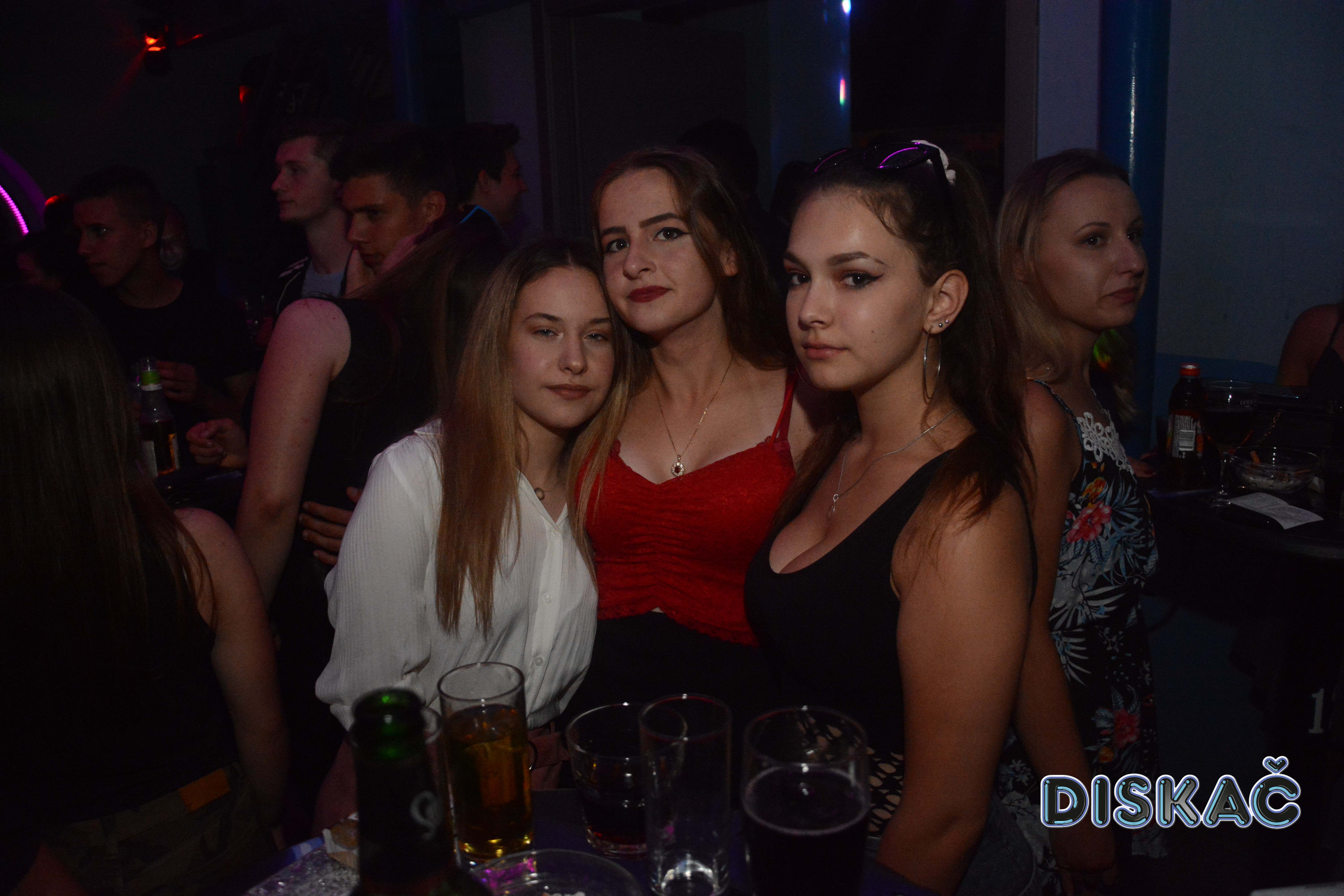 Image 3834429 (auto)