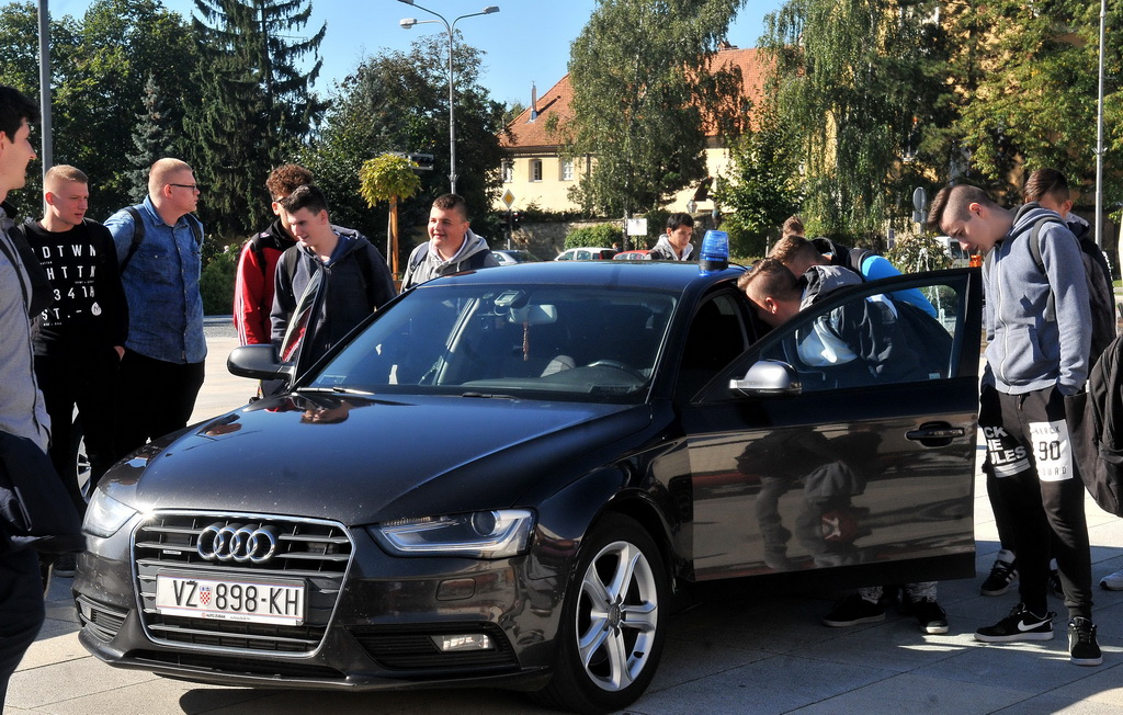 Policijska vježba, Dan policije