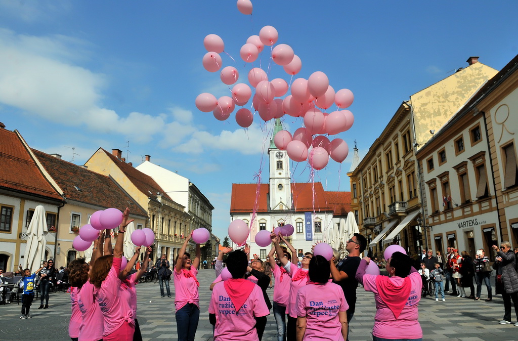 Dan ružičaste vrpce u Varaždinu Dan ružičaste vrpce u Varaždinu