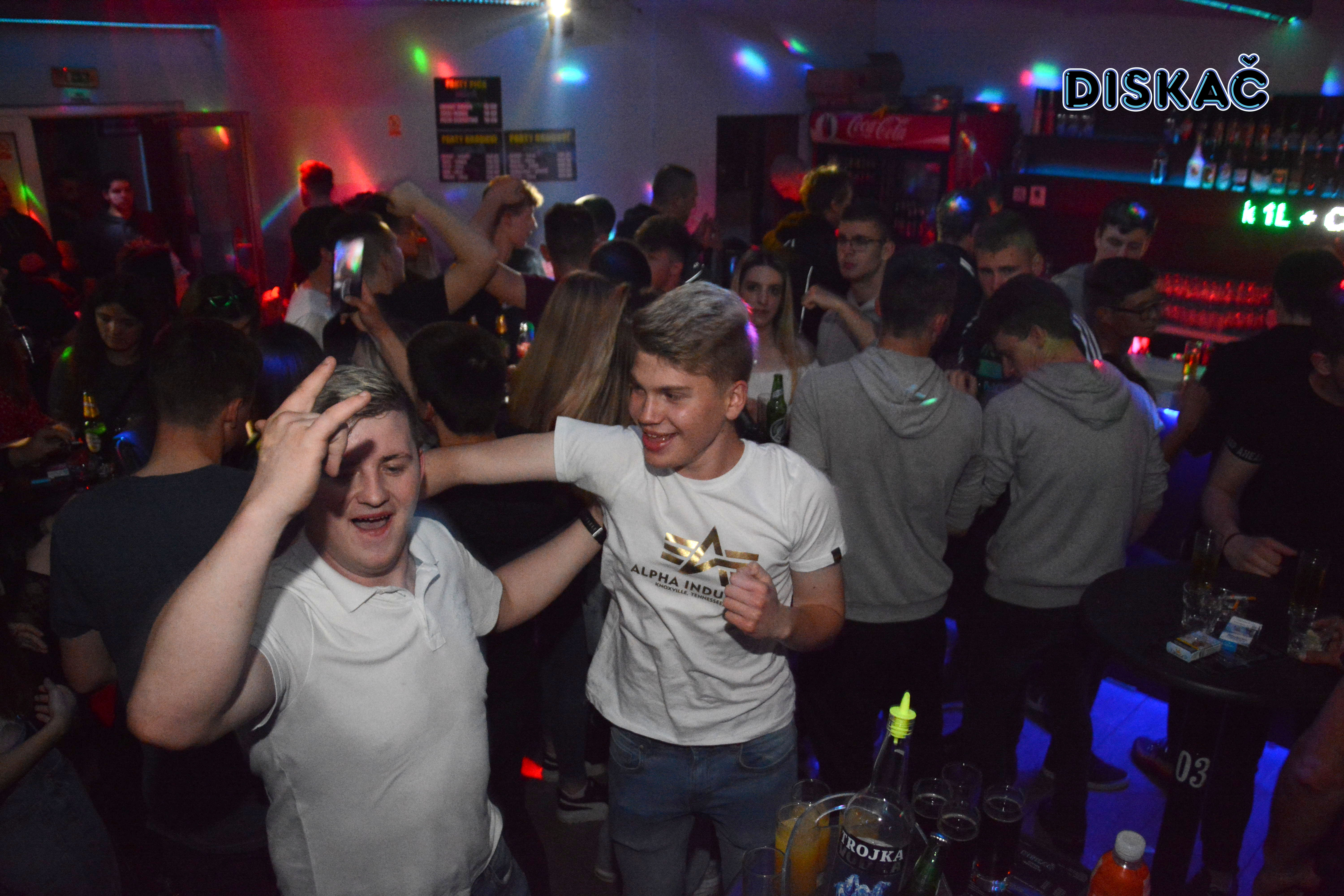 Diskac_Studentski Mega Party_Shooters_Boat_Party