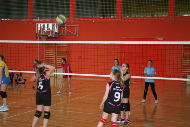 odbojkaturnir2kolo19912526