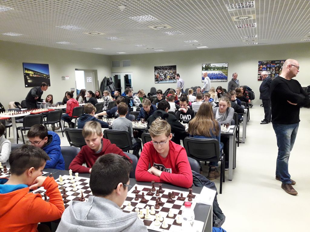 20180214110344964547