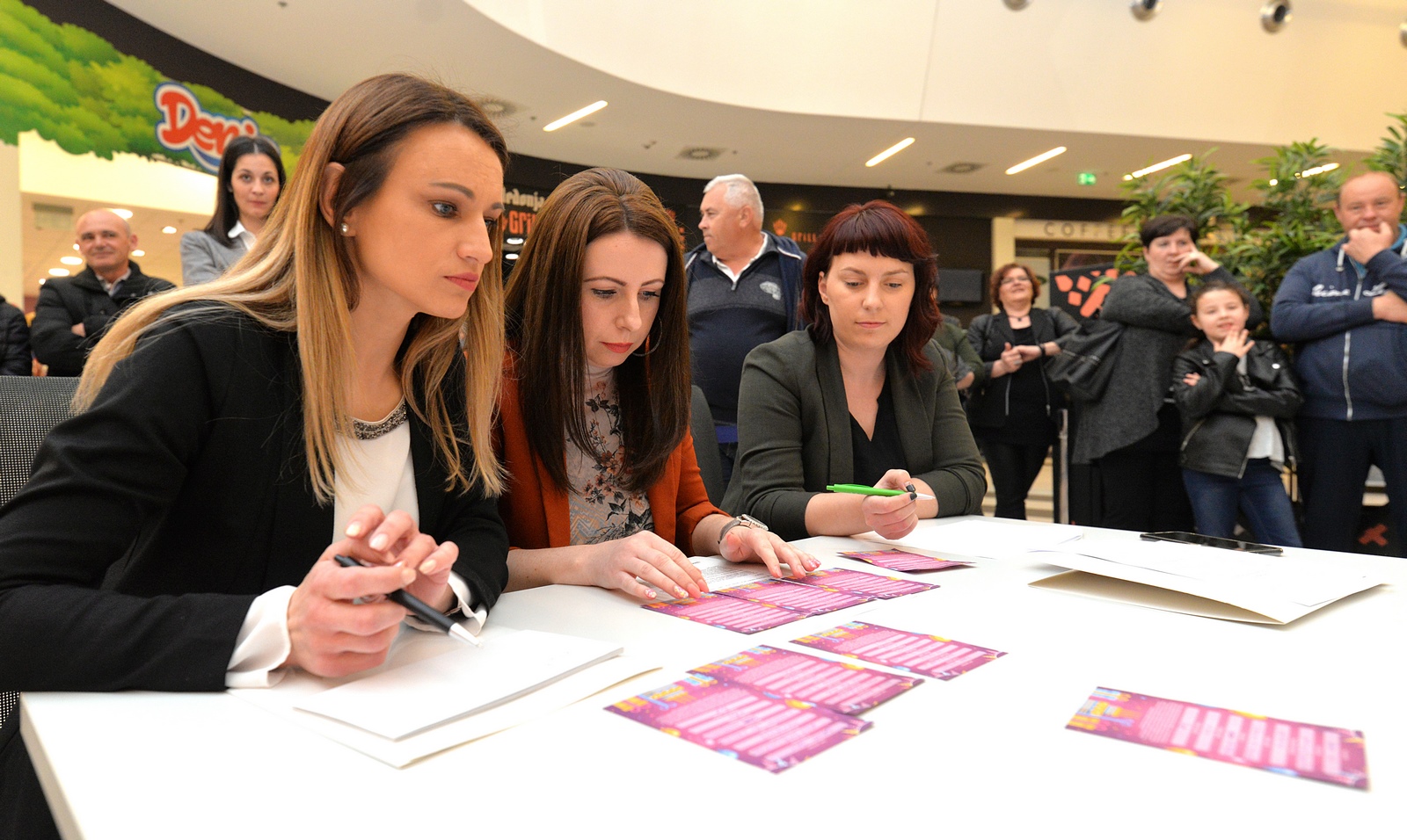 Trgovački centar Lumini Trgovački centar Lumini