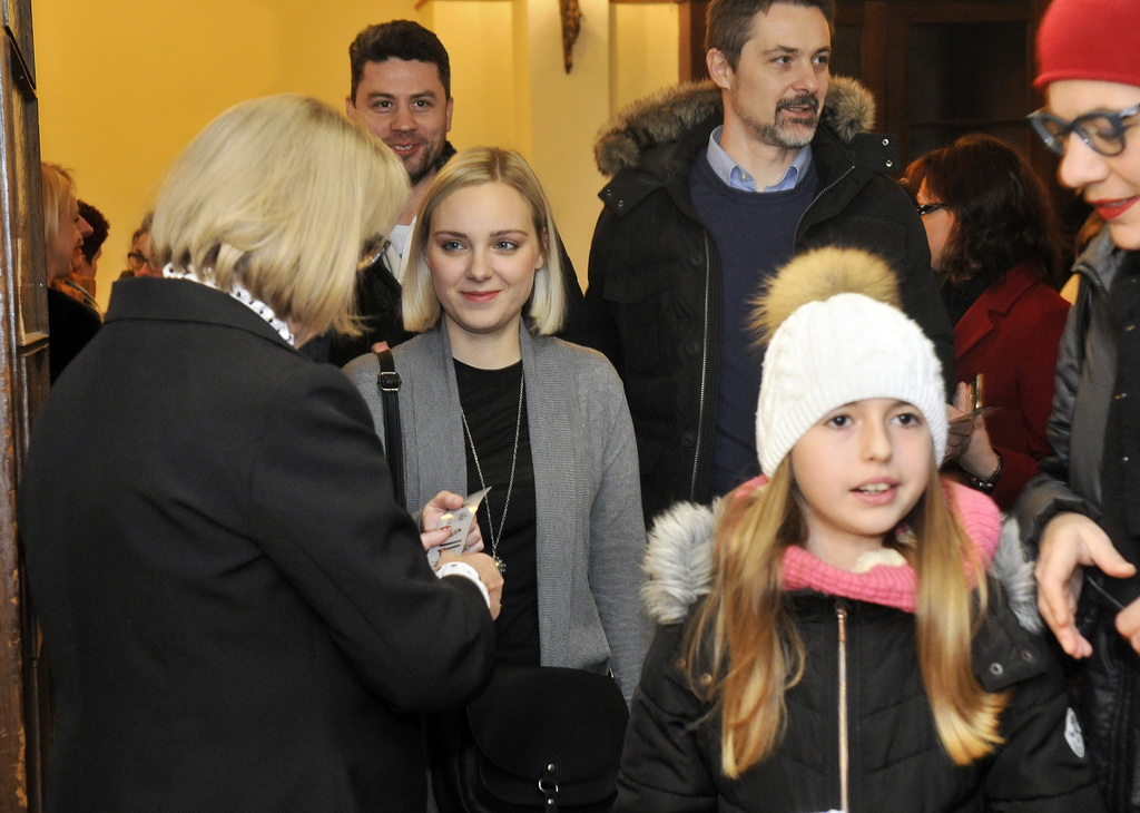 Praizvedba predstave Trojica u Trnju