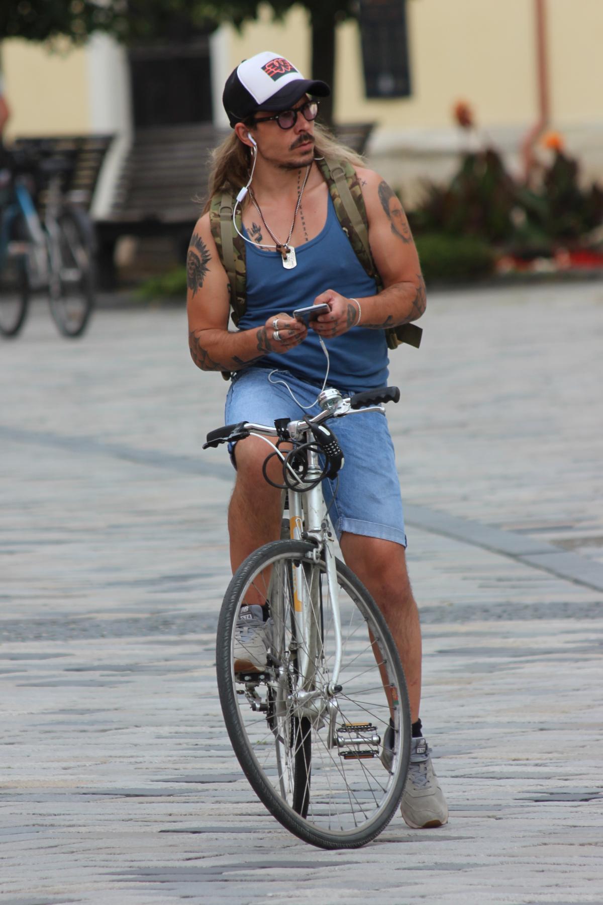 Image 5430118 (auto)