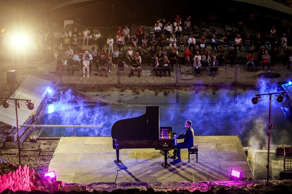 Image 5831707 (auto)