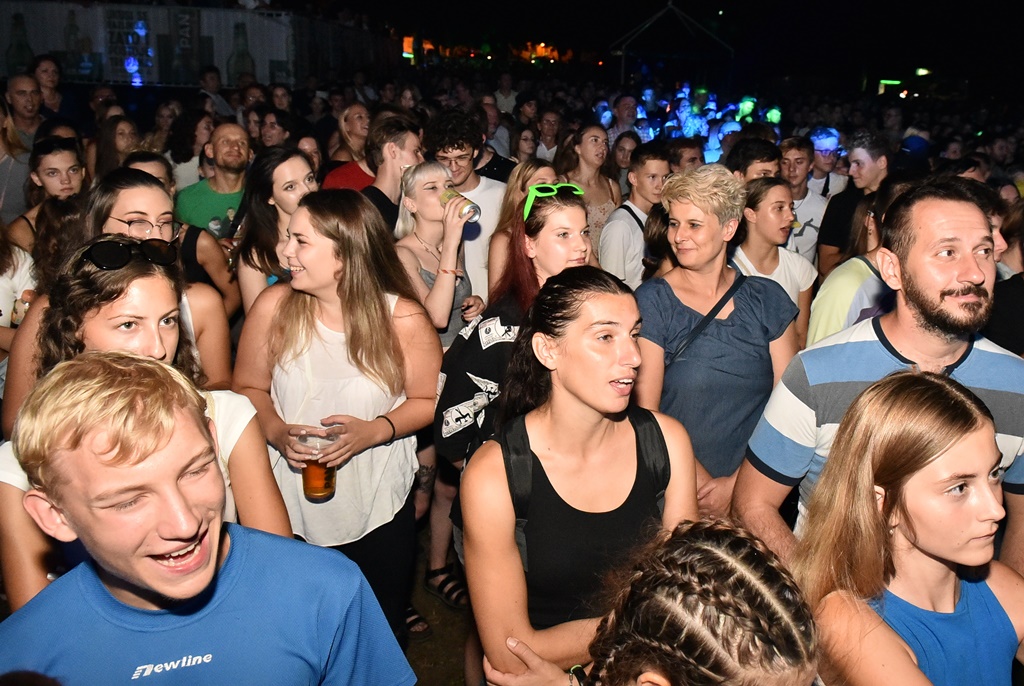 Image 5455938 (auto)