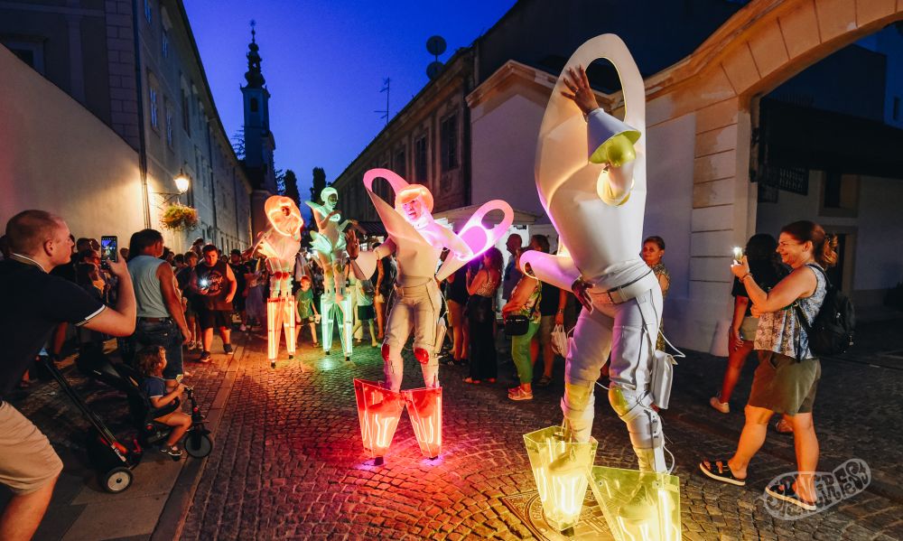 Image 5815569 (auto)