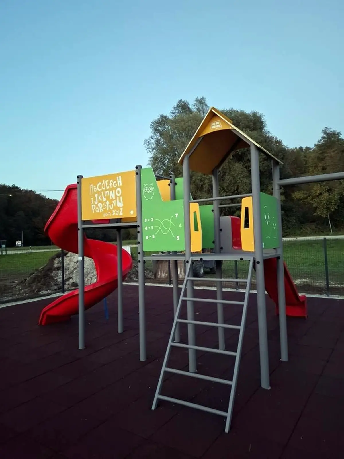 bednja-igralište (2) bednja-igralište (2)