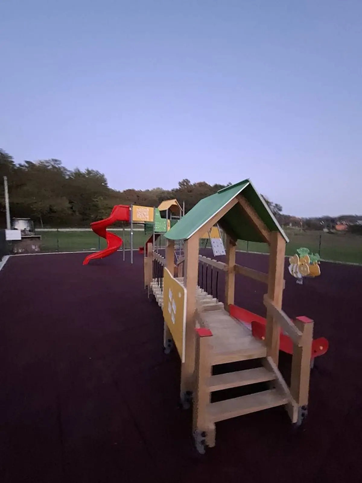 bednja-igralište (8) bednja-igralište (8)