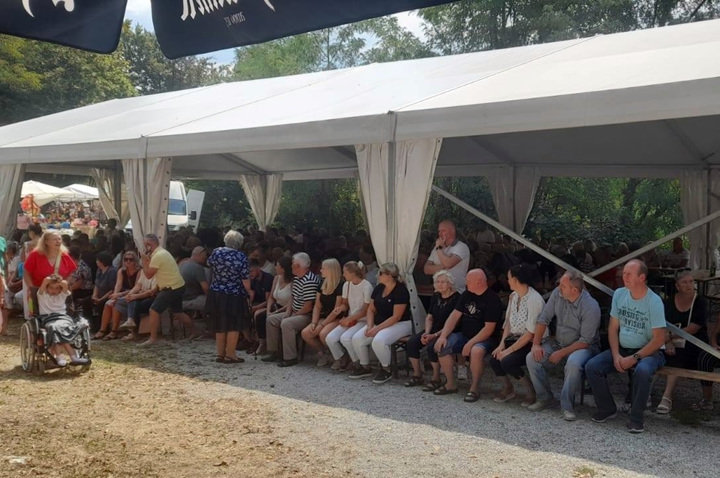 bednja-potkova (10) bednja-potkova (10)