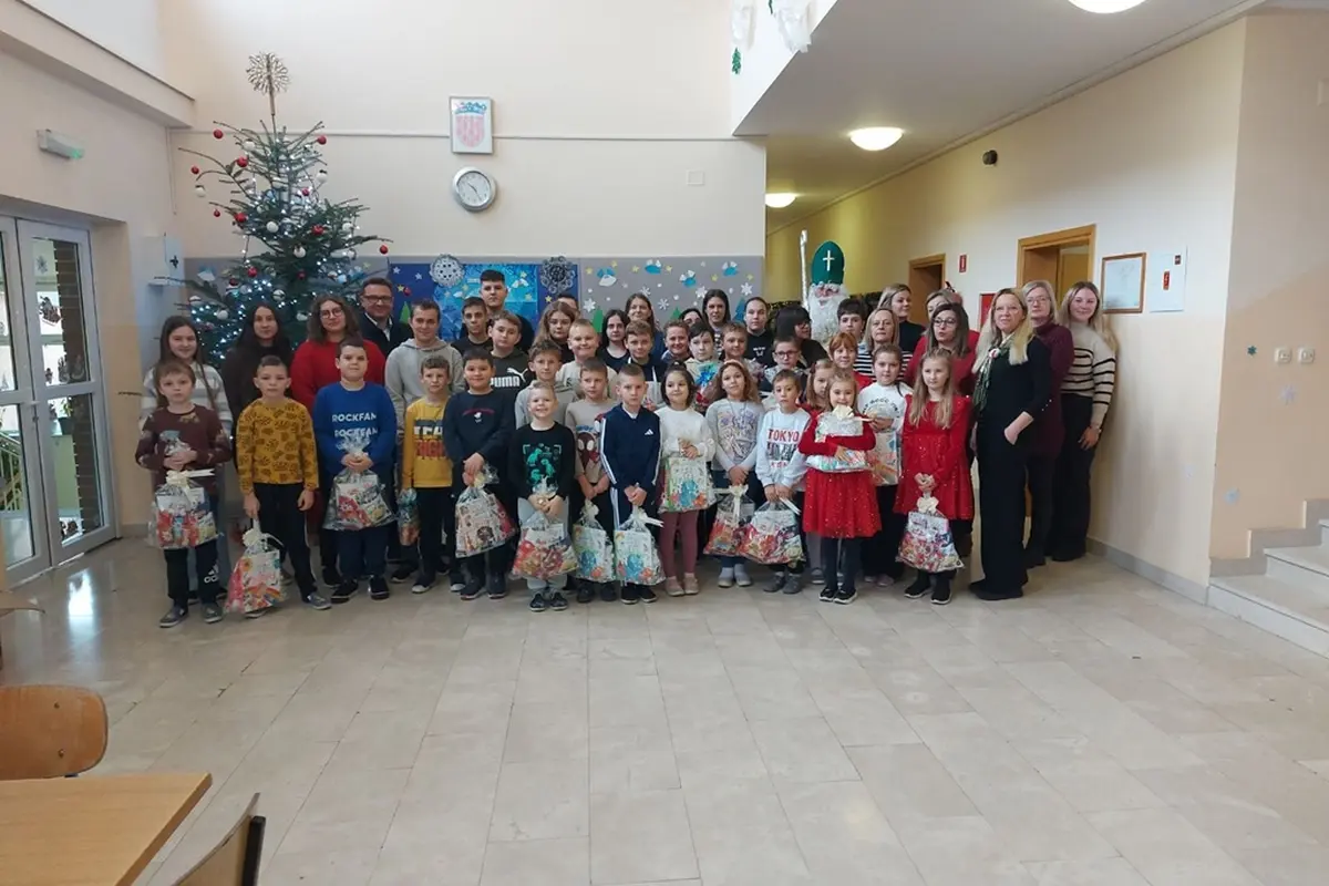 bednja-sveti nikola-darovi (18) bednja-sveti nikola-darovi (18)