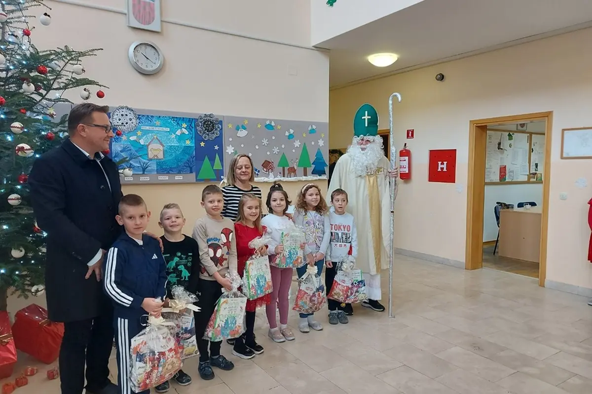 bednja-sveti nikola-darovi (25) bednja-sveti nikola-darovi (25)