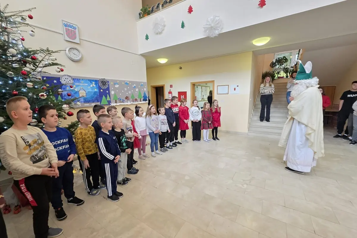 bednja-sveti nikola-darovi (4) bednja-sveti nikola-darovi (4)