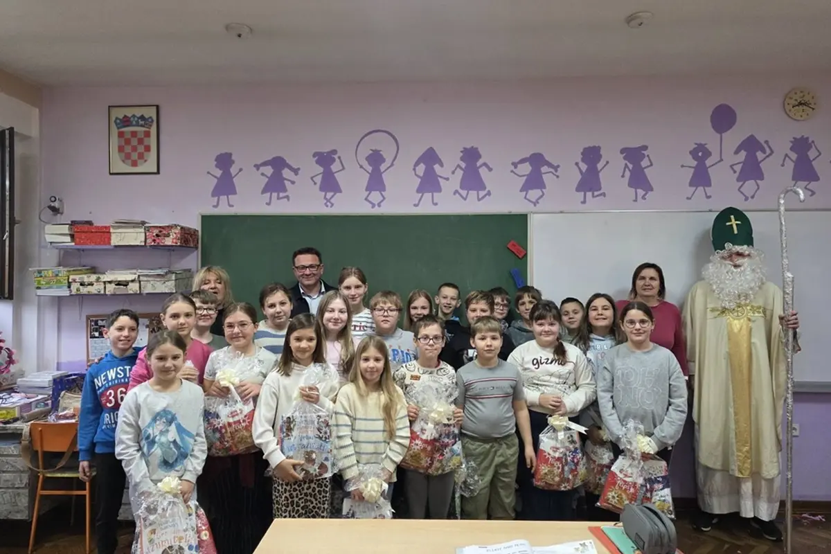 bednja-sveti nikola-darovi (8) bednja-sveti nikola-darovi (8)