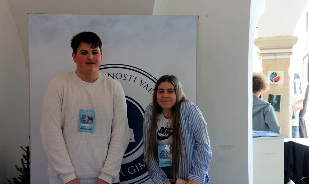 Prva privatna gimnazija s pravom javnosti