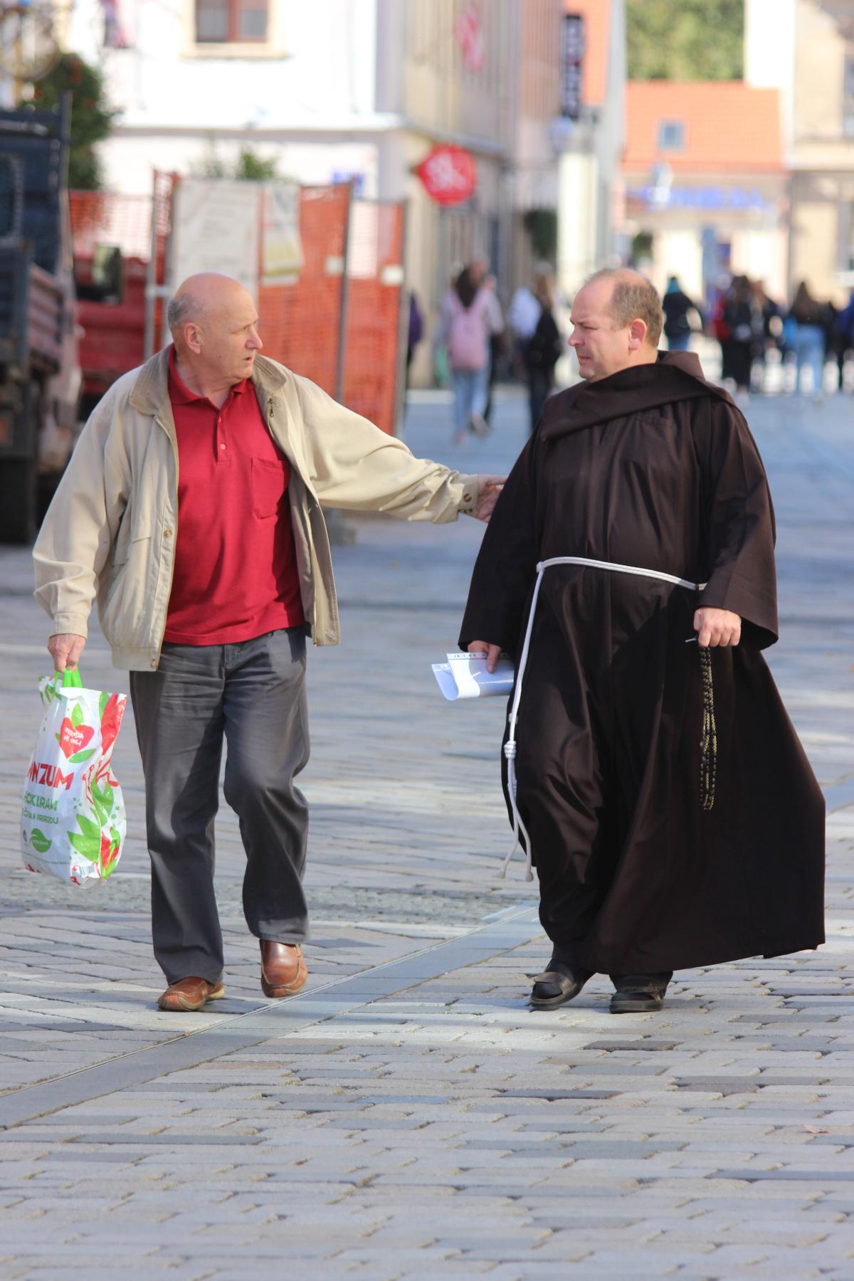 Image 5490234 (auto)