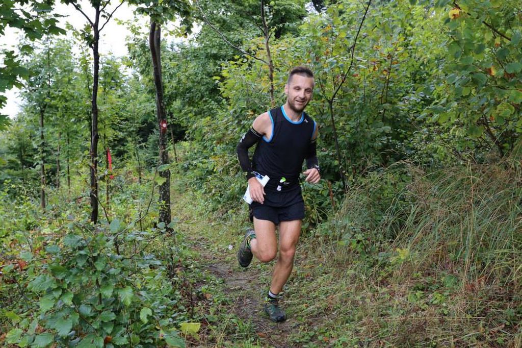 1195463389817638359471858099604