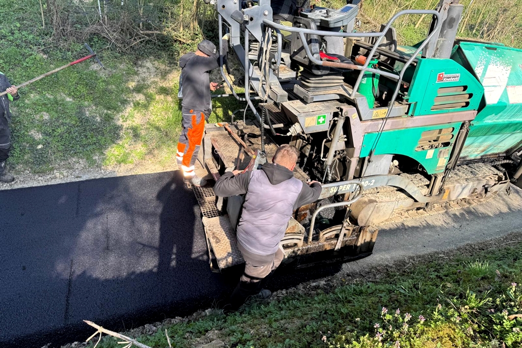 breznicki hum-asfaltiranje-scepanje zahumlje (5)