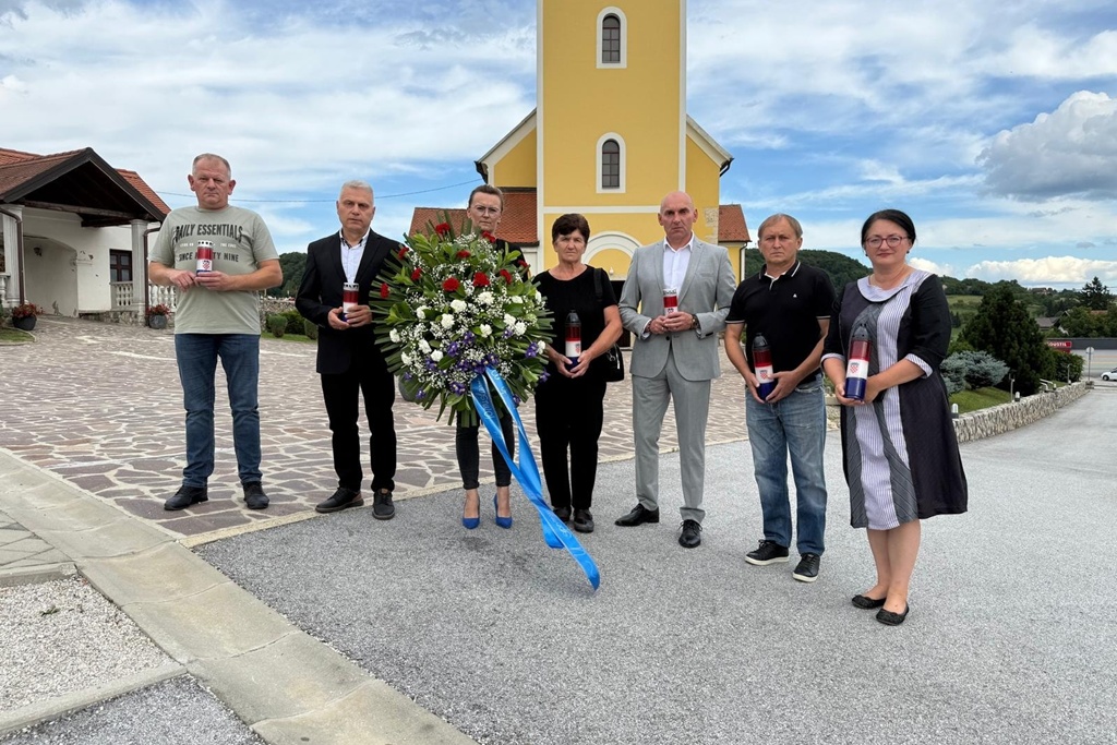 breznicki hum-dan pobjede (1) breznicki hum-dan pobjede (1)