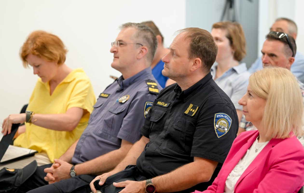 brosura_gradjanski_odgoj_vz_zupanija_2026 (11) brosura_gradjanski_odgoj_vz_zupanija_2026 (11)