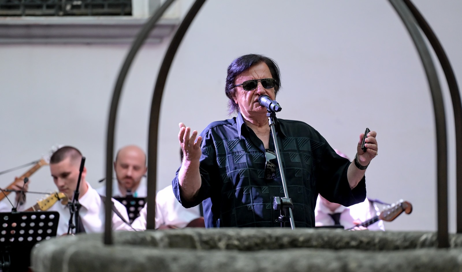 Image 5772165 (auto)