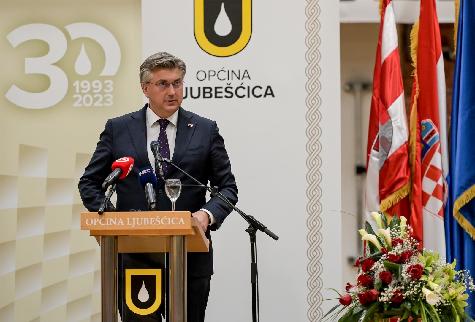 Općina Ljubešćica, Andrej Plenković, Nenad Horvatić