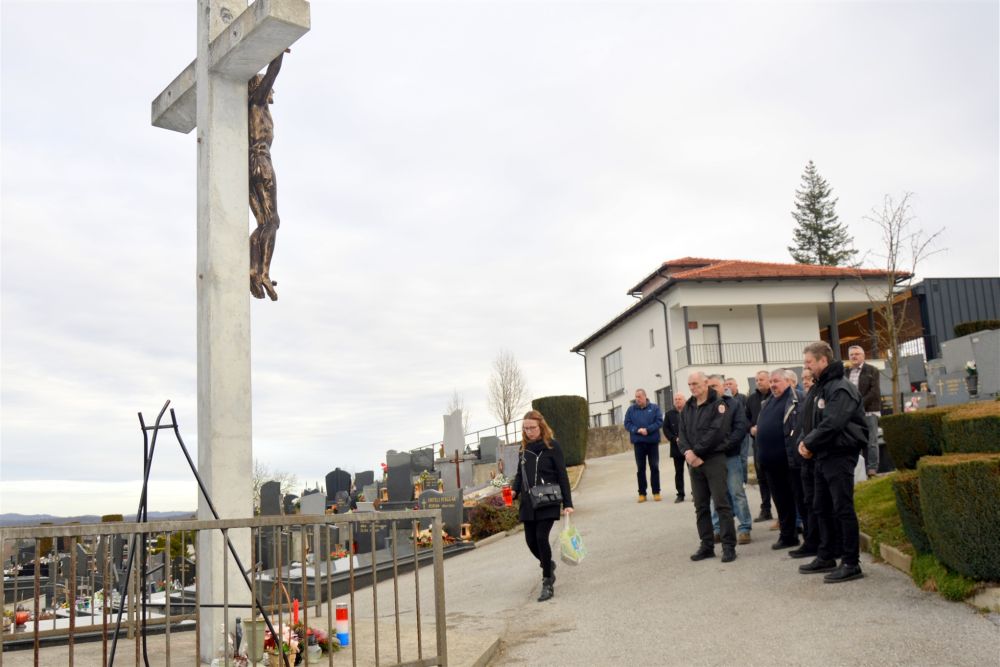 Image 4112593 (auto)