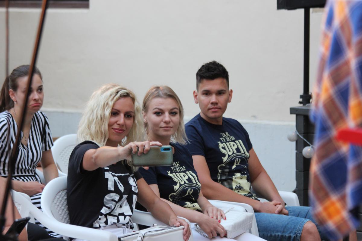 Image 5423334 (auto) Image 5423334 (auto)